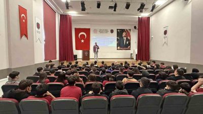 Düzce Üniversitesi Kaynaşlı Meslek Yüksekokulu Öğretim Görevlisi Dr. Günay Temür,