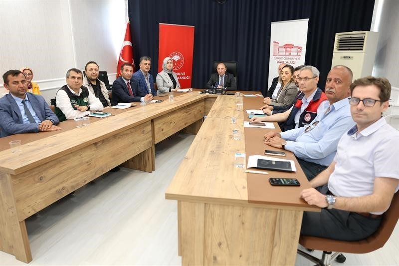Bitkisel üretim planlaması onaylandı Düzce’de 2026-2028 yıllarını kapsayan bitkisel üretim planlaması Vali Yardımcısı Ömer