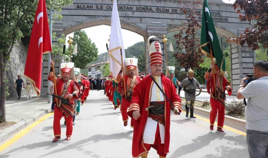 Bolu’da 35.Geleneksel Akşemseddin Hz. Anma Günü etkinliklerine katılan Ulaştırma ve