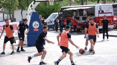 19 Mayıs Atatürk’ü Anma, Gençlik ve Spor Bayramı kutlamaları çerçevesinde