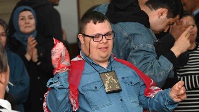 Bilecik’in Bozüyük ilçesinde 10-16 Mayıs Engelliler Haftası nedeniyle Bozüyük Engelliler