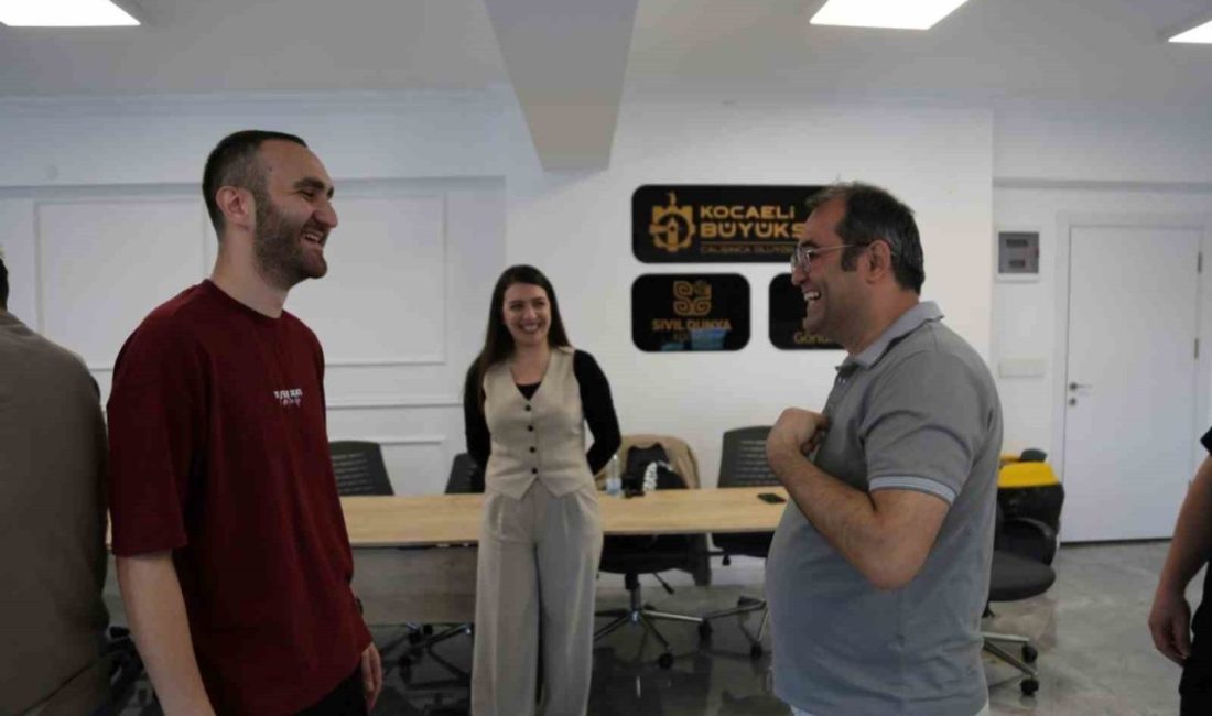 Büyükşehirden personele işaret dili eğitimi Kocaeli Büyükşehir Belediyesi, işitme engelli vatandaşlara daha etkili hizmet verilebilmek