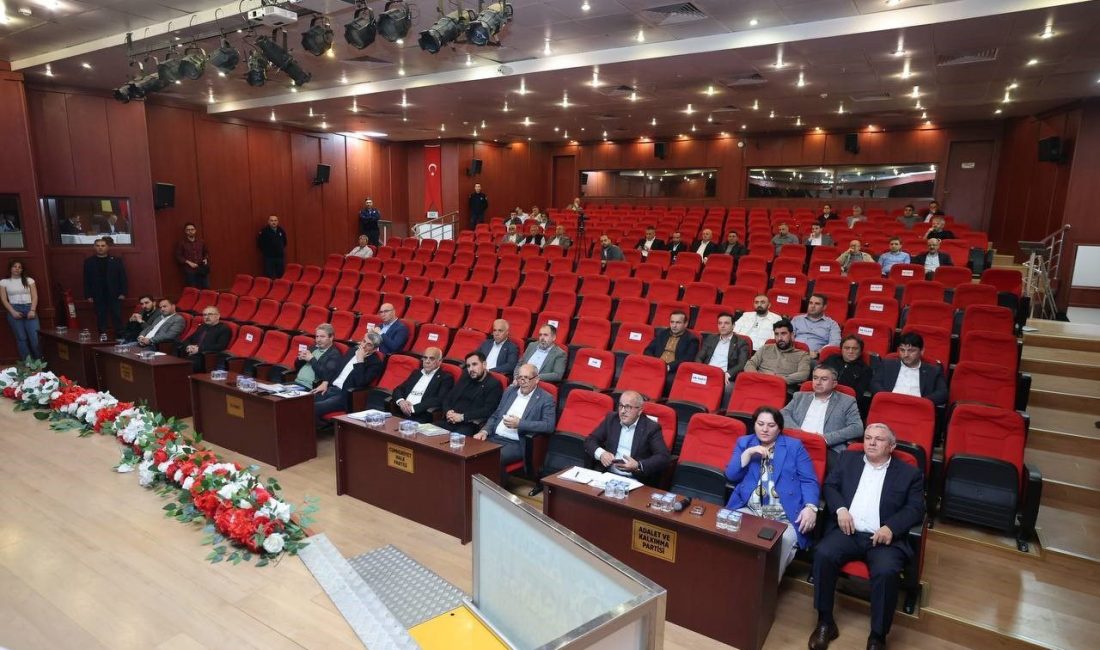 Çayırova’da mayıs ayı meclisi tamamlandı Çayırova Belediyesi’nin mayıs ayı olağan meclis toplantısı, ikinci birleşimle birlikte