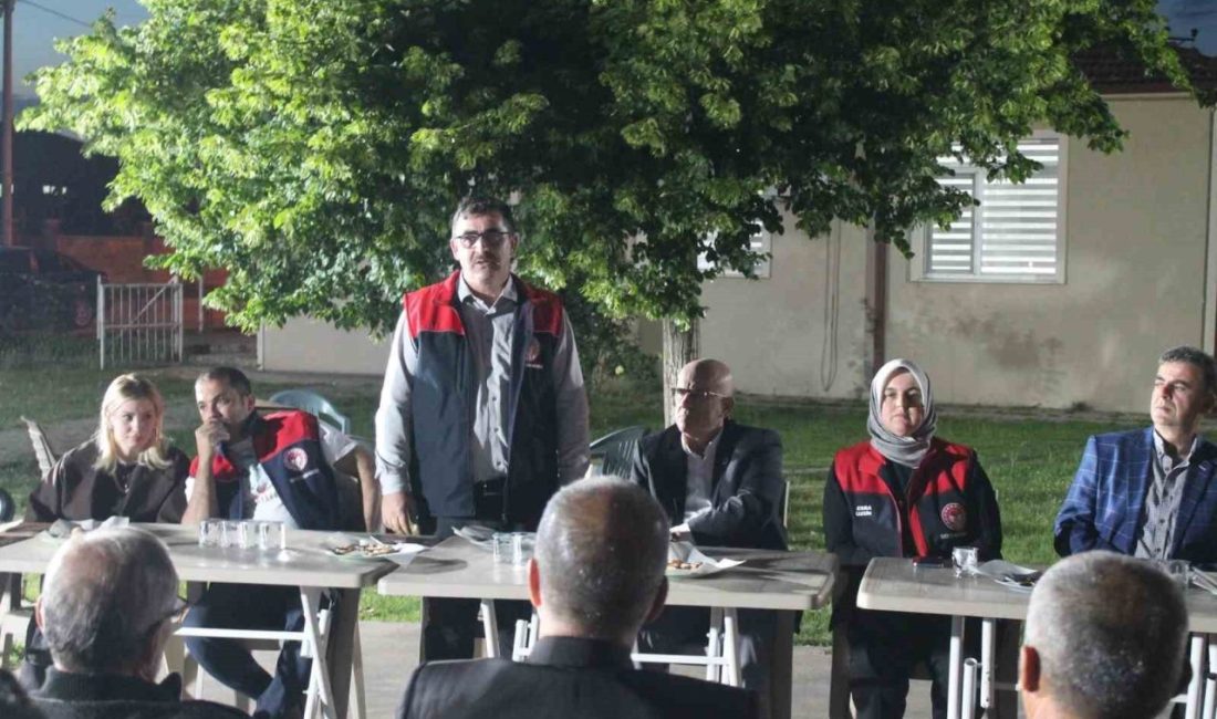Çiftçiler zararlılara karşı bilgilendirildi DÜZCE(İHA) – Düzce Tarım ve Orman İl Müdürlüğü çiftçileri bilgilendirmeye