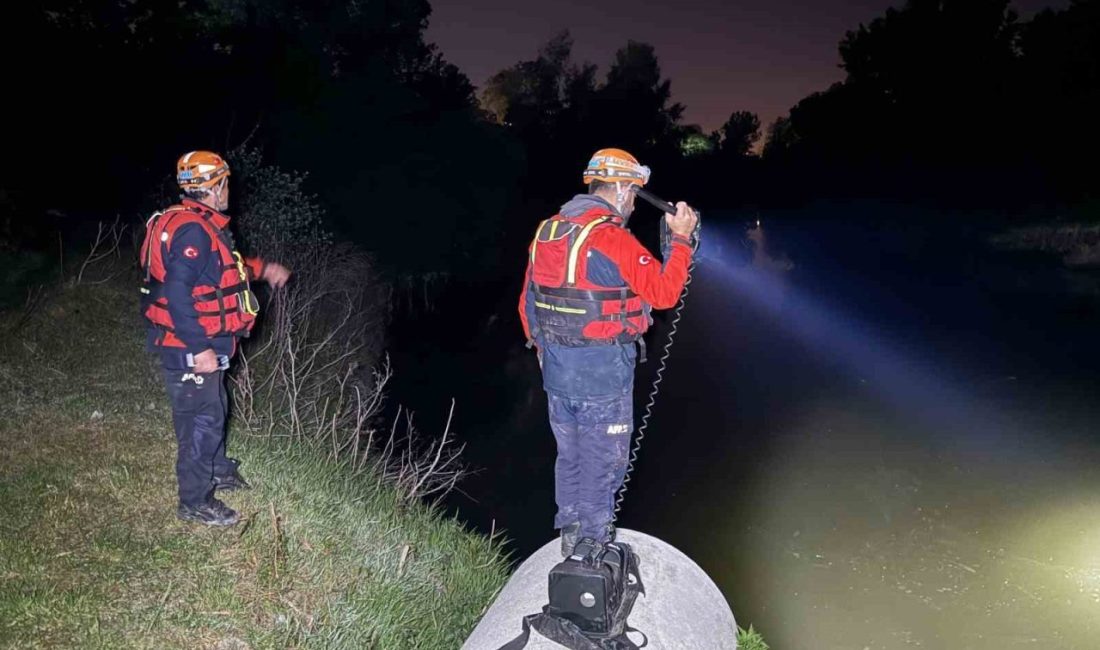 Cüzdanı ve telefonu bulunmuştu, cansız bedenine de ulaşıldı Sakarya’nın Erenler ilçesinde gece saatlerinde Sakarya Nehri’ne düşen 35 yaşındaki