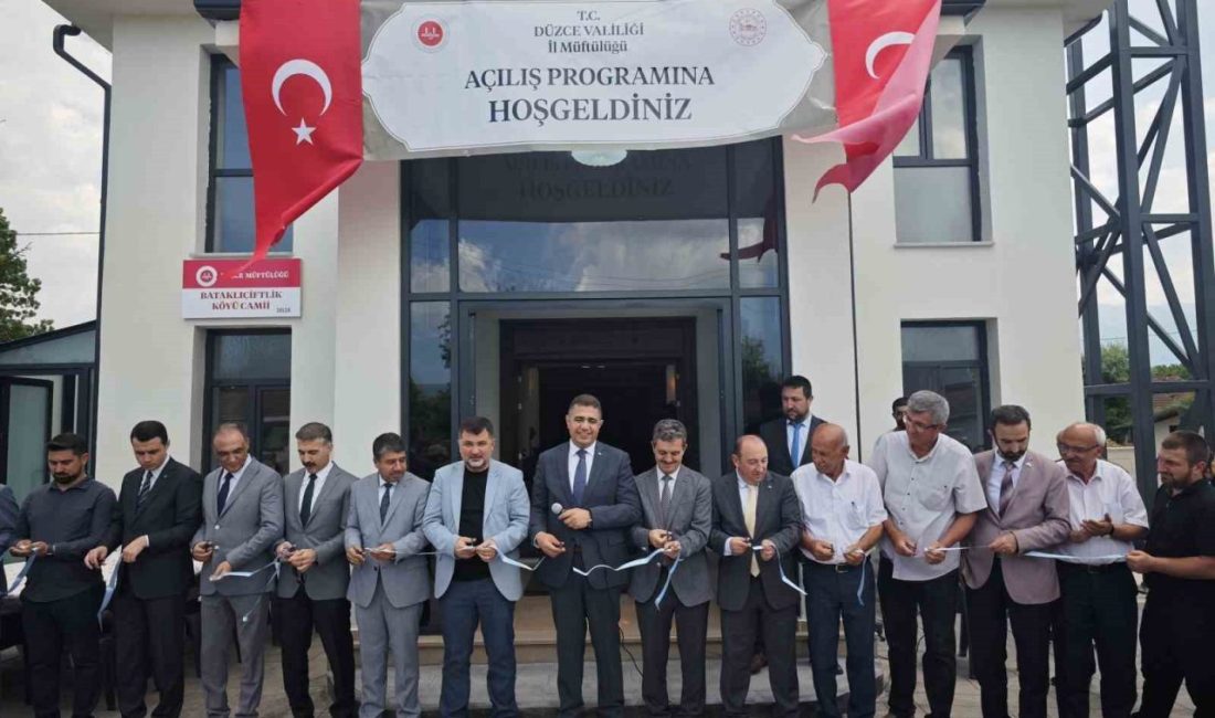 Depremde yıkılan bir cami daha yeniden inşa edildi DÜZCE (İHA) – Düzce’de 2022 yılında meydana gelen deprem sonrasında