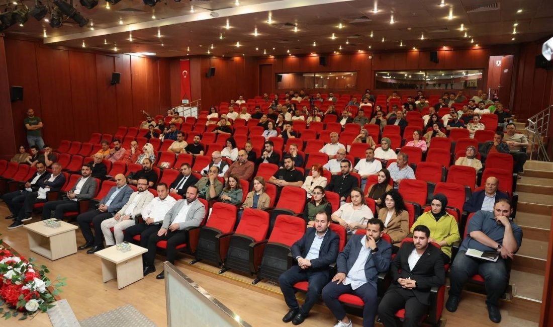 Dijital İmar Yönetim Sistemi’nin tanıtımı gerçekleştirildi Çayırova Belediyesi’nin yakın dönemde uygulamaya aldığı e-İmar Dijital İmar Yönetim