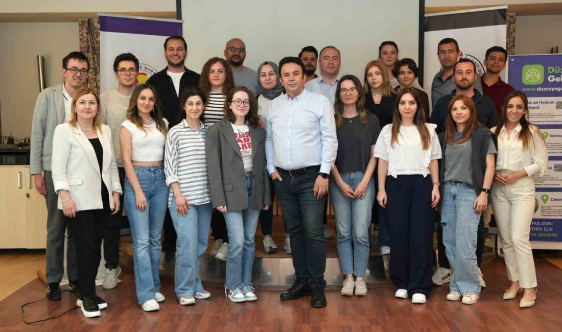 DTSO’da teknoloji eğitimi Düzce Ticaret ve Sanayi Odasında (DTSO) Excel ve ChatGpt kullanımı
