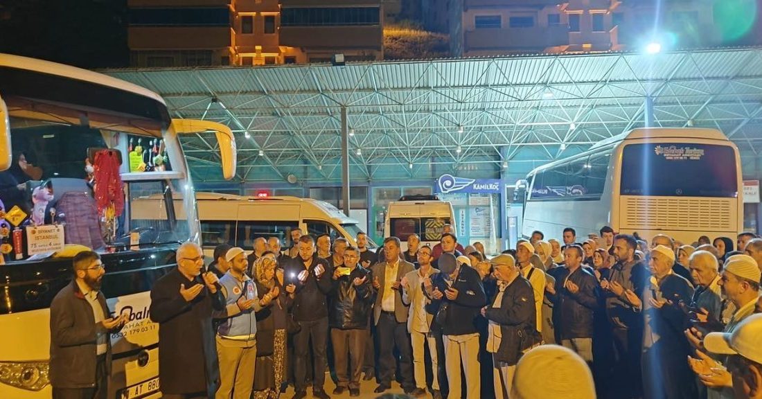 Ek kontenjan hakkı elde eden hacı adayları kutsal topraklara uğurlandı Bilecik’ten Diyanet İşleri Başkanlığı güvencesiyle ek kontenjan hakkı kazanan hacı
