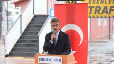 1-7 Mayıs Trafik ve İlk Yardım Haftası etkinliklerinde konuşan Erenler
