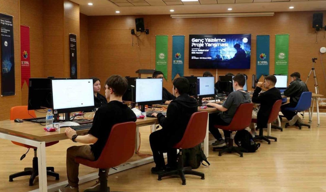 ‘Etik Hacker’ yarışması tamamlandı: Güvenlik açıklarını bulmak için kıyasıya yarıştılar Sakarya Büyükşehir Belediyesi, gençlerin yeteneklerini keşfetmek ve teknolojiye olan ilgilerini