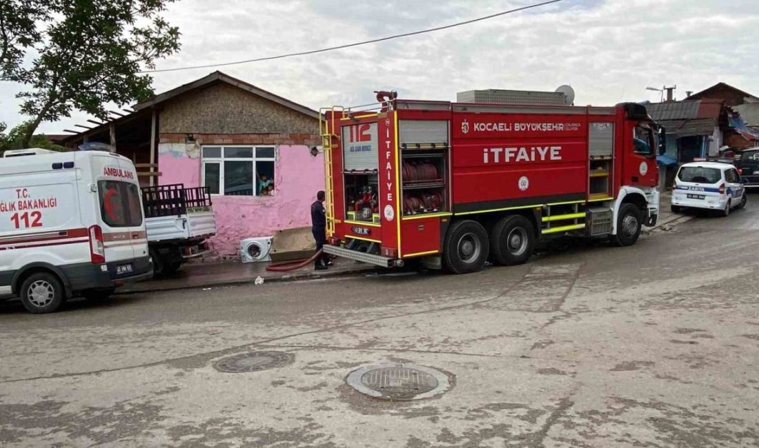 Evin odasında çıkan yangın itfaiye ekipleri tarafından söndürüldü Kocaeli’nin İzmit ilçesinde evin odasında çıkan yangın itfaiye ekipleri tarafından