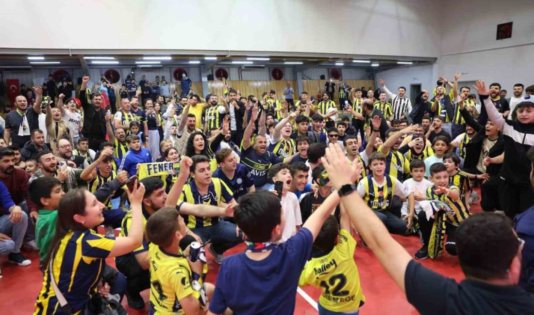 EuroLeague’de şampiyon olan Fenerbahçe Beko Basketbol Takımı’nın final heyecanı Darıca’da