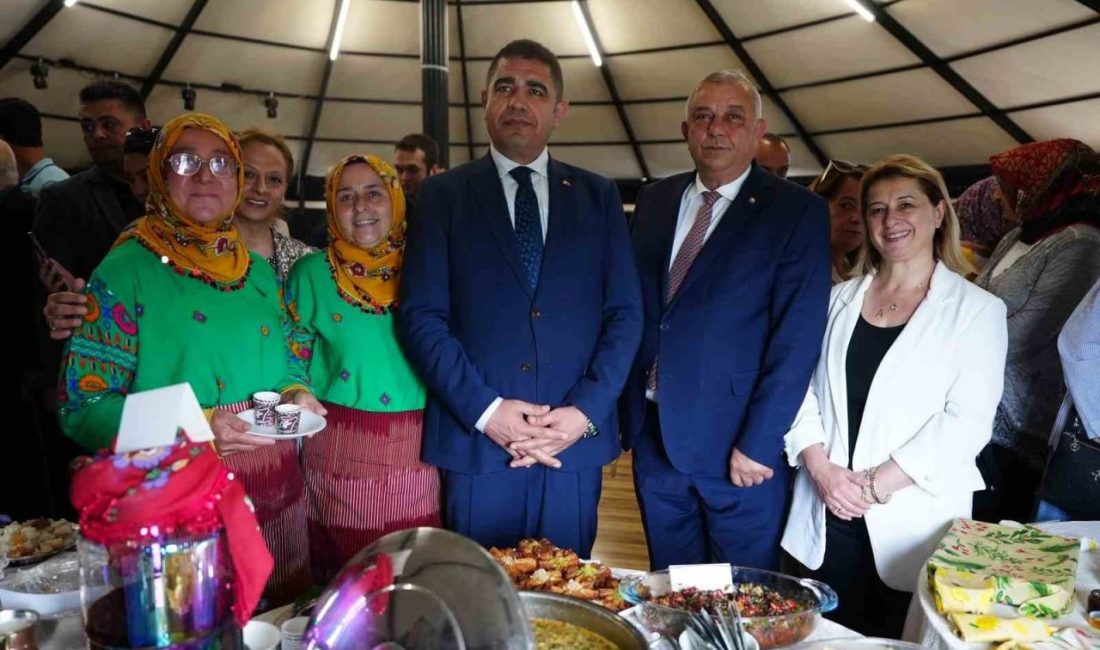 Gastronomi şöleninde Düzce’nin lezzetleri sergilendi Düzce Belediyesi Erguvan Tesisleri’nde düzenlenen ve adeta gastronomi şölenine dönüşen