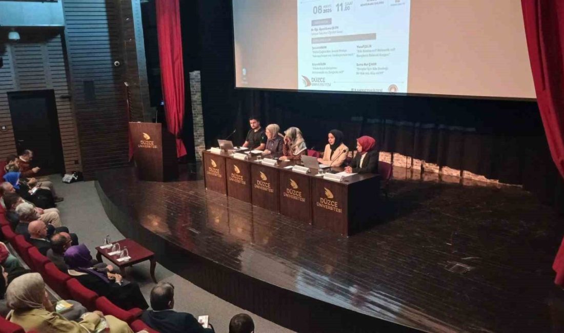 Gençlerin gözünden aile Düzce Üniversitesi İlahiyat Fakültesi tarafından 2025 Aile Yılında düzenlenen ve