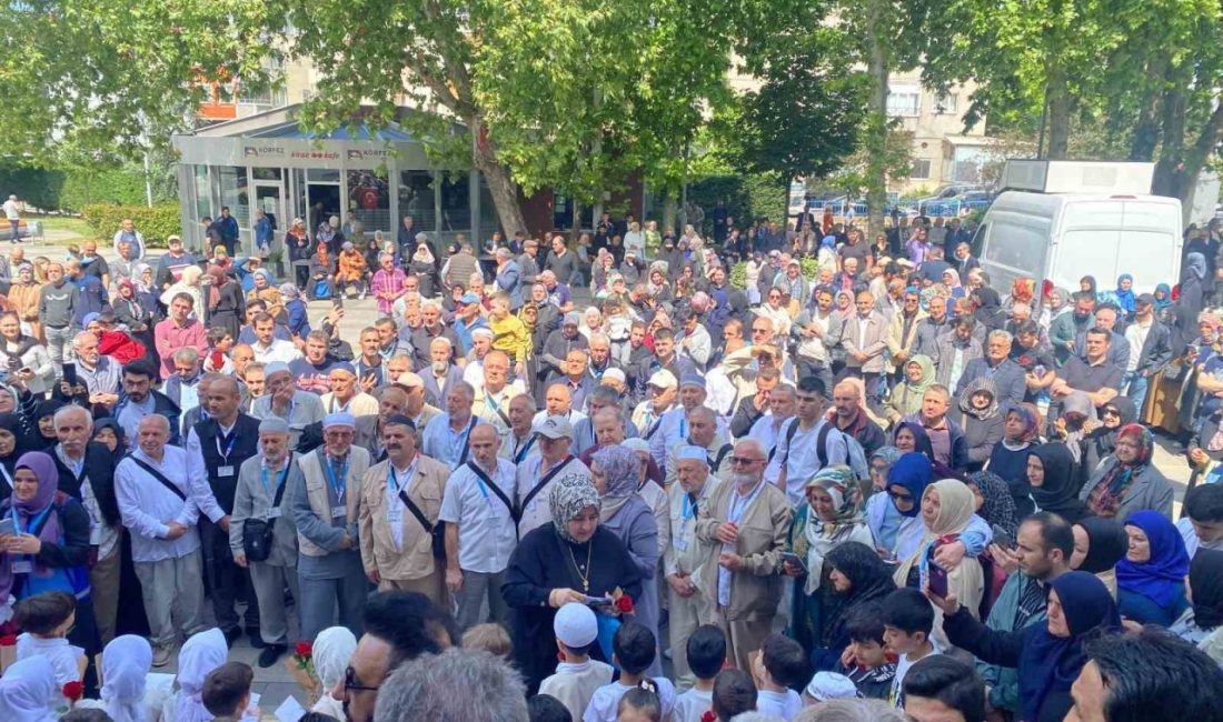 Kocaeli’de 95 hacı adayı, 2 kafile halinde dulalar eşliğinde kutsal
