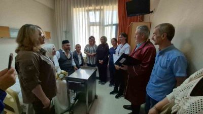 Düzce(İHA) – Düzce’de bel fıtığı şikayeti ile hastaneye yatan ve