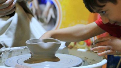 Kocaeli’de düzenlenen atölyeler ve sinema gecesiyle SEKA Kâğıt Müzesi, ziyaretçilerine