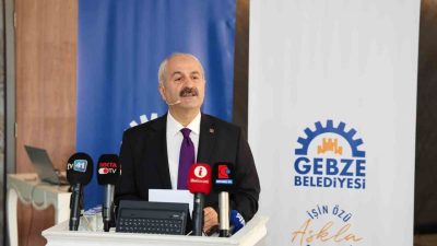 Gebze Belediye Başkanı Zinnur Büyükgöz, ilçenin sadece sanayiyle değil, tarihiyle
