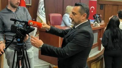 İzmit Belediyesi Mayıs Ayı Olağan Meclis Oturumunda MHP’li Okan Karagöz,