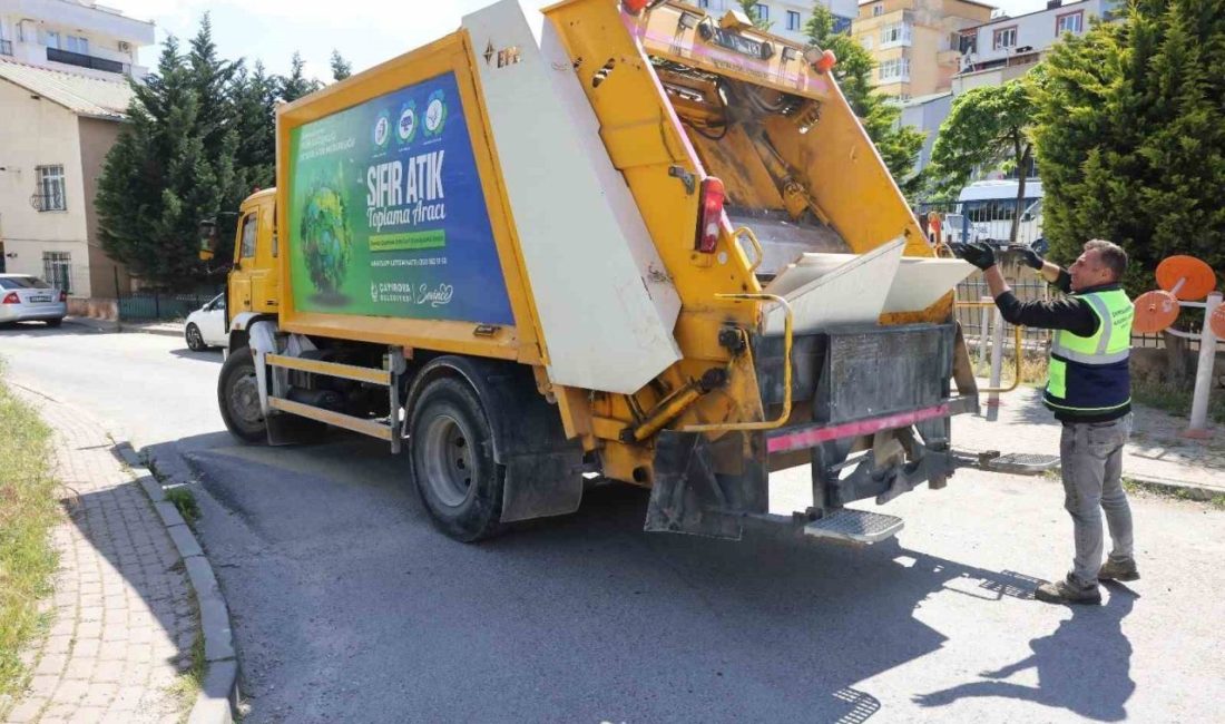 Kaba atıklar geri dönüşüme kazandırılıyor Çayırova Belediyesi İklim Değişikliği ve Sıfır Atık Müdürlüğü, ilçe genelindeki