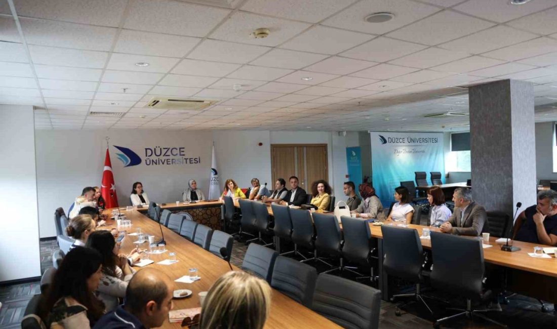 Düzce Üniversitesi Çevre ve Sağlık Teknolojilerinde İhtisaslaşma Koordinatörlüğü tarafından düzenlenen