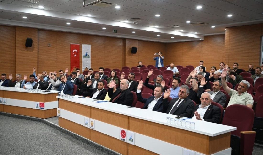 Kartepe’de 6 gündem maddesi görüşüldü Kartepe Belediyesi Mayıs Ayı Olağan Meclis Toplantısı’nda 6 gündem maddesi