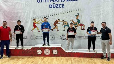 Kartepe Belediye Spor Kulübü sporcusu Erdem Topçu Düzce’de düzenlenen Okul