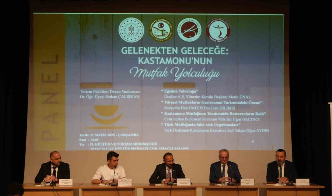 Kastamonu’da gerçekleştirilen panelde, 812 çeşit yemeği bulunan ve 34 coğrafi