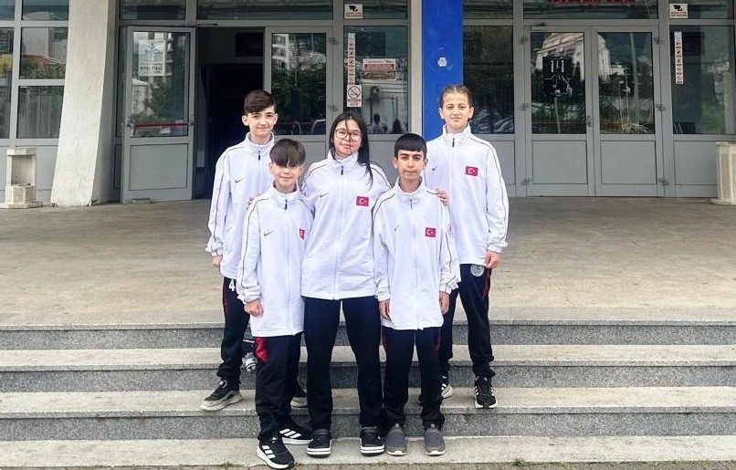 Körfezli genç sporcular 29. Balkan Karate Şampiyonası için Karadağ’da Körfez Gençlerbirliği Spor Kulübü’nün 5 sporcusu, 29. Balkan Çocuklar Karate