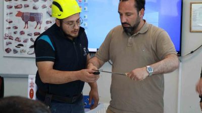 Kocaeli Büyükşehir Belediyesi, kurban kesim elemanı sertifikasına sahip olmak isteyen
