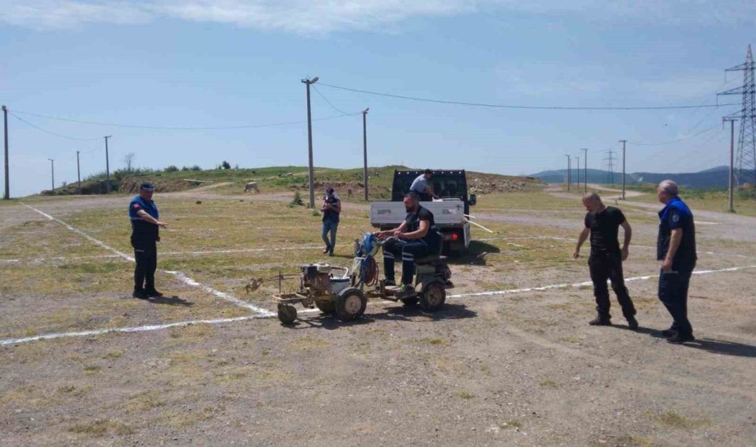 Kurban satış alanında çizgiler çekildi Körfez’de Kurban Bayramı öncesi kurban satış alanında hazırlıklar başladı. Çizgilerin