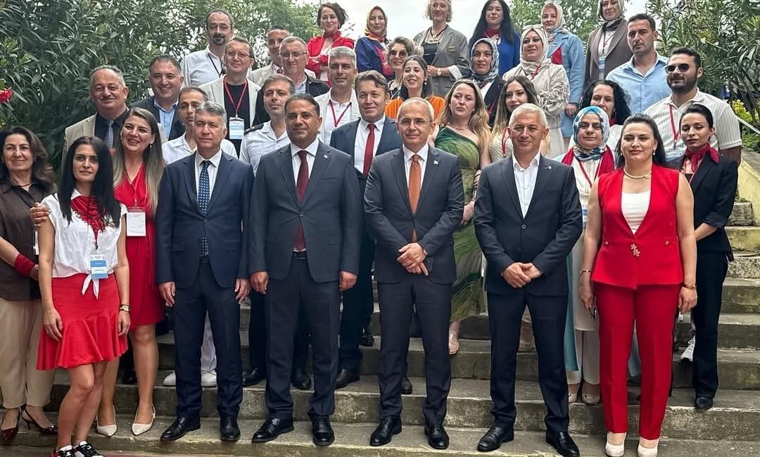 DÜZCE (İHA) – Düzce’nin Akçakoca ilçesi Halk Eğitim Merkezi’nde eğitim