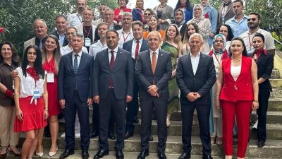 DÜZCE (İHA) – Düzce’nin Akçakoca ilçesi Halk Eğitim Merkezi’nde eğitim