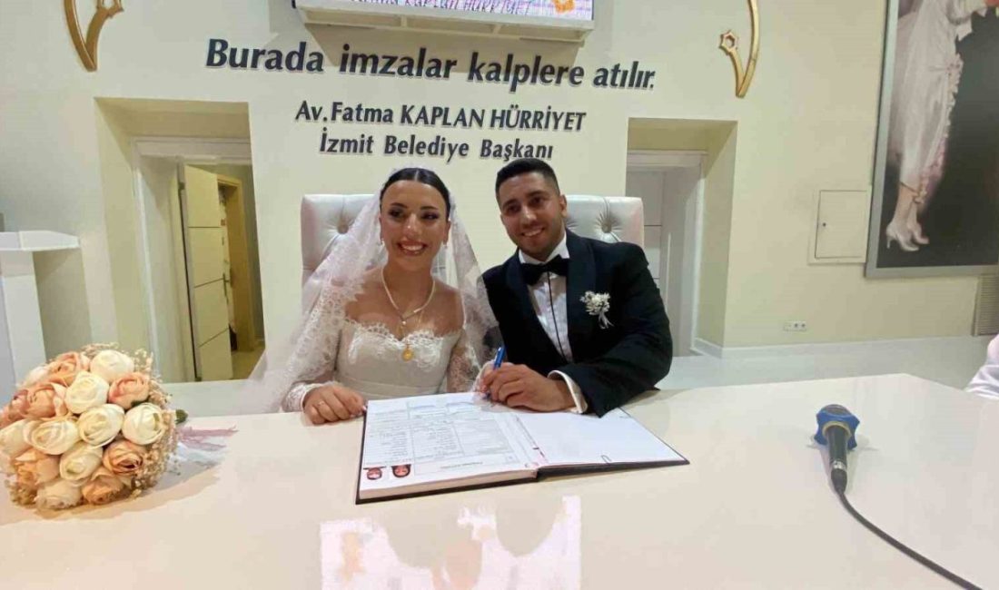 Kocaeli’de onlarca çift, evliliklerini unutulmaz bir tarihle taçlandırmak için 25.05.2025