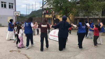 DÜZCE(İHA) – Düzce Gençlik ve Spor Müdürlüğü Gençlik Merkezi gönüllüleri