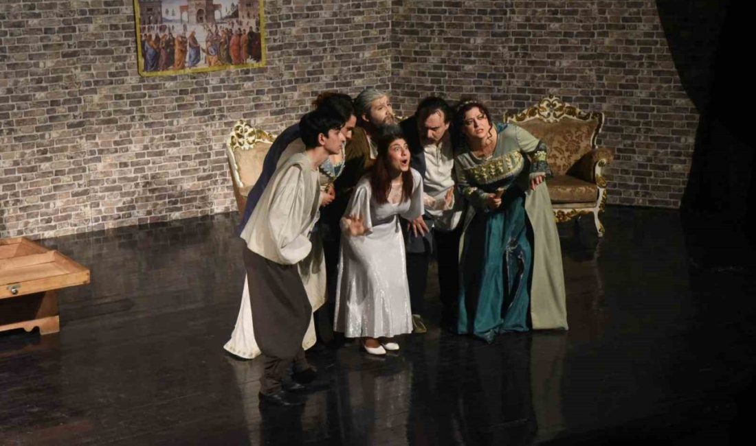 Öğrencilerinden unutulmaz performans Düzce Üniversitesi Sanat, Tasarım ve Mimarlık Fakültesi Sahne Sanatları Bölümü