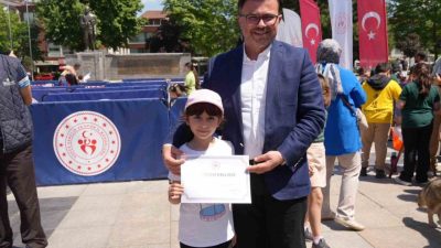 DÜZCE(İHA) – Düzce’de 2025 Aile Yılı kapsamında labirent oryantiring etkinliği