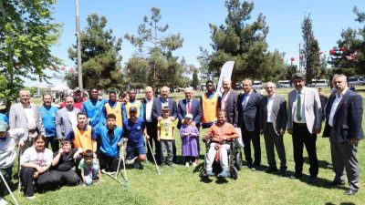 Gebze’de özel çocuklar için eğlence ve spor dolu festival düzenlendi.