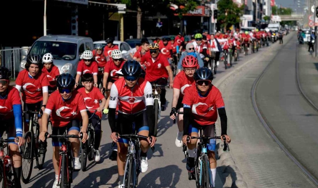 Pedallar 19 Mayıs için çevrildi Kocaeli’de 19 Mayıs Atatürk’ü Anma, Gençlik ve Spor Bayramı dolayısıyla