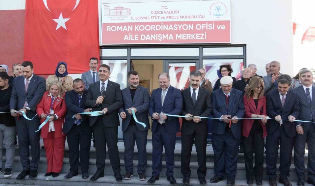 Romanlar Hıdırıllezi kutladı. konserle coştu Düzce Belediyesinin İçişleri Bakanlığının destekleriyle Ağa Mahallesi’nde inşa edilmesini sağladığı