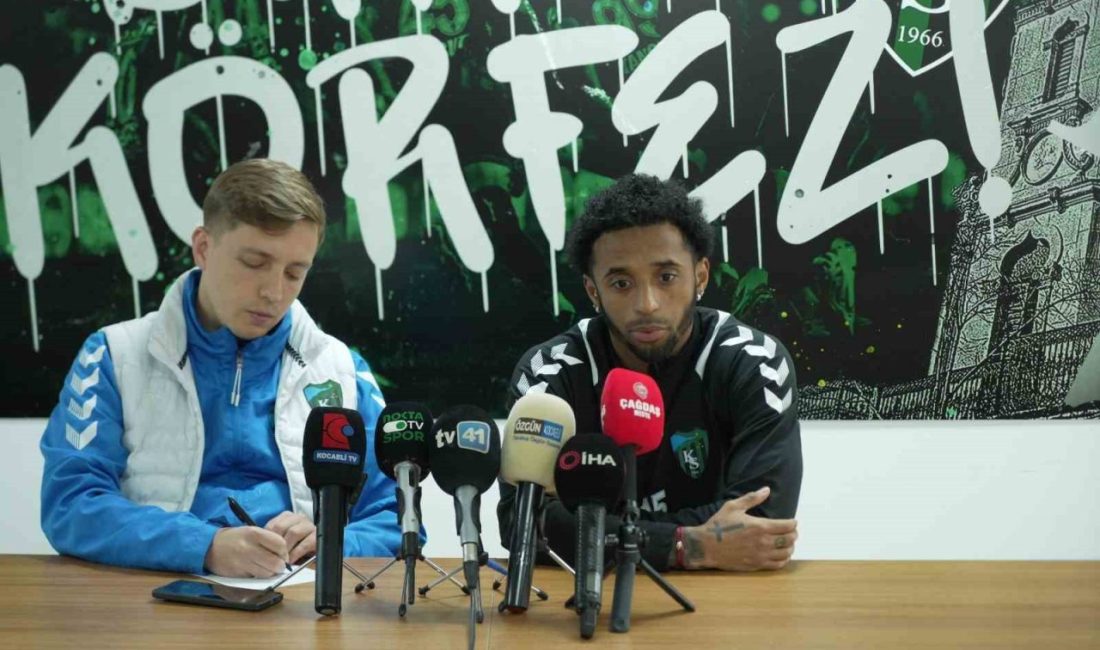 Kocaelisporlu futbolcu Ryan Mendes, “Sözleşmem uzatıldı. Mücadelemi verip taraftarı mutlu