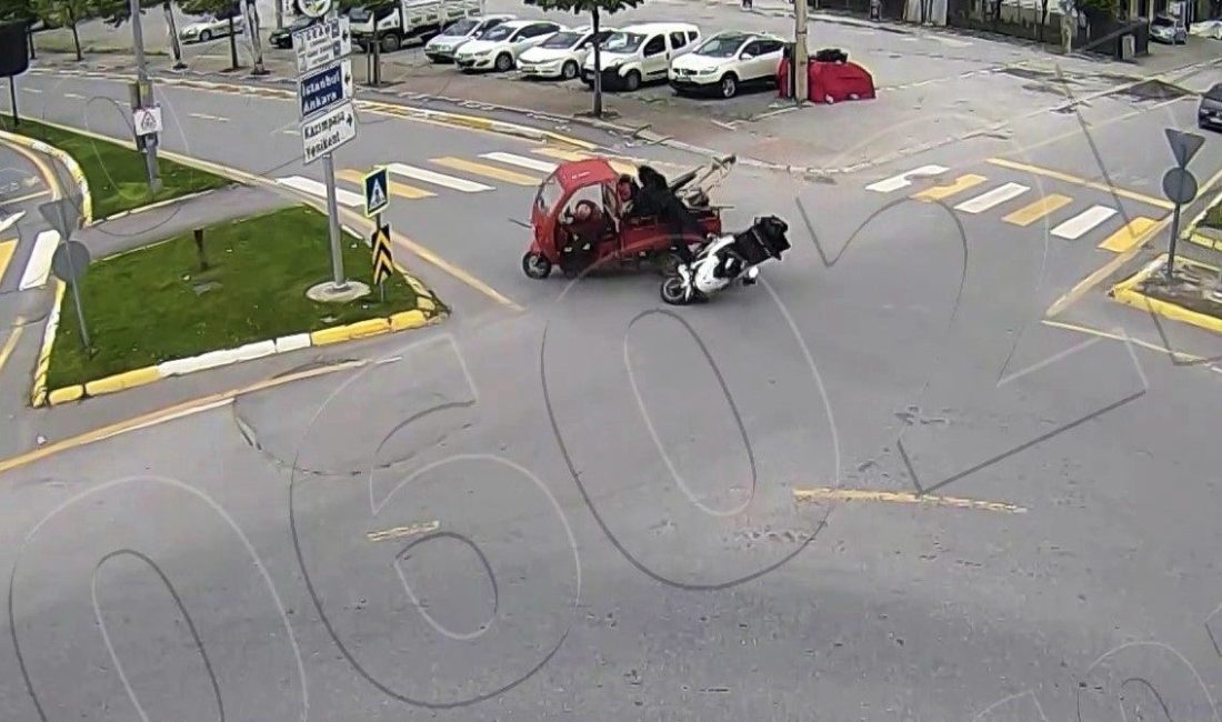 Sakarya’daki 9 ayrı trafik kazası kamerada Sakarya’da dikkatsizlik ve kural ihlalleri neticesinde Nisan ayı içerisinde meydana
