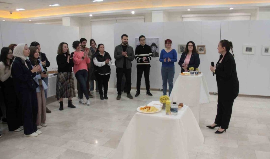 SAÜ’de ‘Uzak Yakınlar, Zamanın İzi’ sergisi düzenlendi Sakarya Üniversitesi (SAÜ) Sosyal Bilimler Enstitüsü Resim Anasanat dalı yüksek