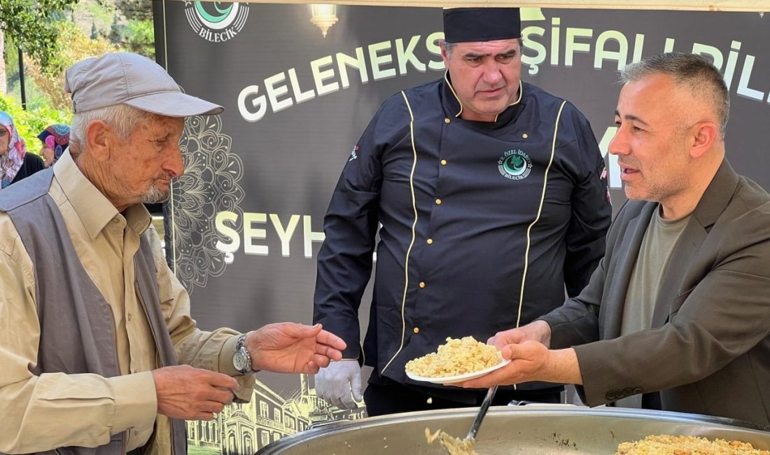 Semih Yavuz’un anısına geleneksel şifalı pilav ikramı gerçekleşti Bilecik’in sevilen avukatlarından Semih Yavuz, vefatının ikinci yılında anlamlı bir