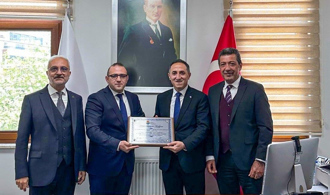 SUBÜ Turizm İşletmeciliği Bölümü 6 yıllık tam akreditasyon belgesine kavuştu TURAK tarafından 6 yıl süreyle tam akredite edilen SUBÜ Turizm