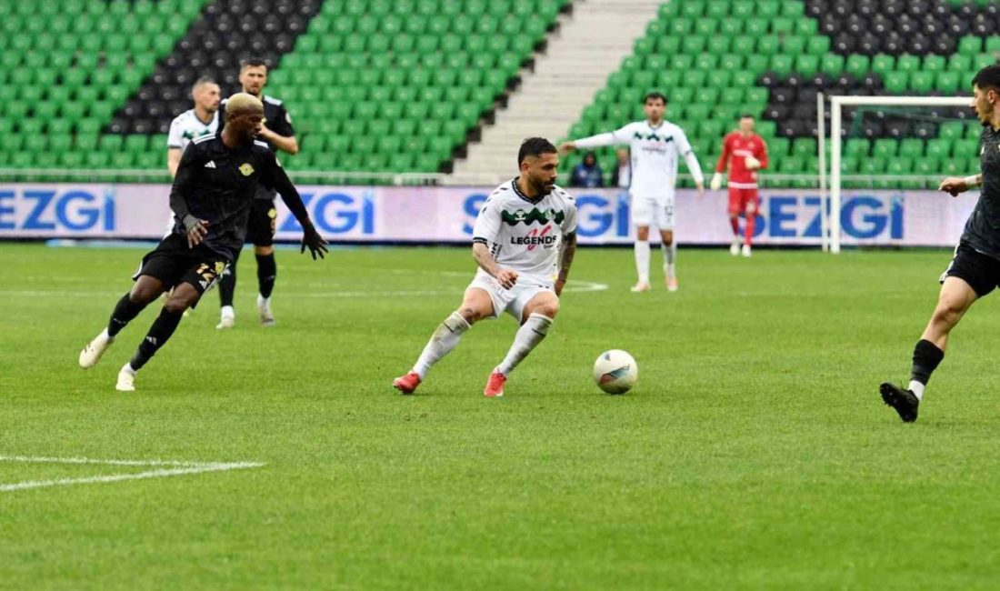 Trendyol 1. Lig’in 38. ve son haftasında Sakaryaspor, sahasında karşılaştığı