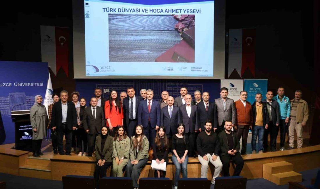 Türk Dünyası ve Hoca Ahmet Yesevi konuşuldu Düzce Üniversitesi Kariyer Geliştirme ve Mezun İzleme Uygulama Araştırma Merkezi