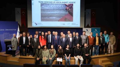 Düzce Üniversitesi Kariyer Geliştirme ve Mezun İzleme Uygulama Araştırma Merkezi