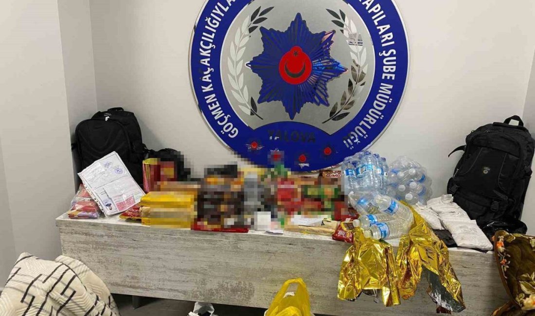 Yalova Ro-Ro Terminali’nden kaçak yolla Fransa’ya kaçmaya çalışan 3 şüpheli yakalandı Yalova Ro-Ro Terminali’nden Fransa’ya deniz yolculuğuyla gidecek tırın yükleme bölümüne